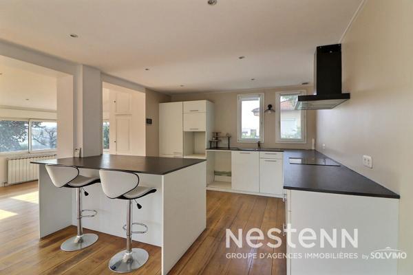 Maison Manissieux, 238m2, 8 pièces, 5 chambres, piscine, studio indépendant