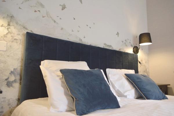 Dpt Hautes Pyrénées (65), à vendre proche de LUZ SAINT SAUVEUR Hôtel - Restaurant