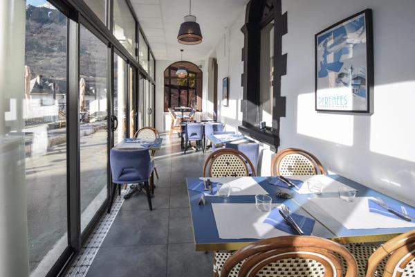 Dpt Hautes Pyrénées (65), à vendre proche de LUZ SAINT SAUVEUR Hôtel - Restaurant