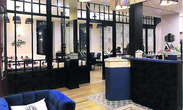 Dpt Hautes Pyrénées (65), à vendre proche de LUZ SAINT SAUVEUR Hôtel - Restaurant