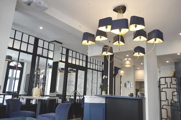 Dpt Hautes Pyrénées (65), à vendre proche de LUZ SAINT SAUVEUR Hôtel - Restaurant