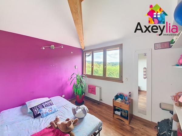 Charlieu (42190) A VENDRE - MAISON 3 CHAMBRES AVEC TERRAIN - 20MN DE ROANNE ET 8MN DE CHARLIEU