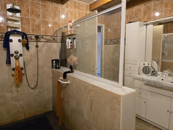 Maison à vendre 129 600 € Saint-Yrieix-la-Perche 5 p 125 m² DPE C