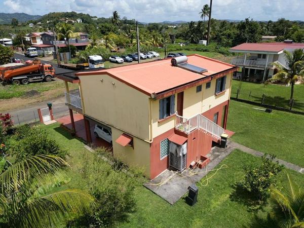 Maison à LE LAMENTIN, 97232 - 5 pièces 94m²