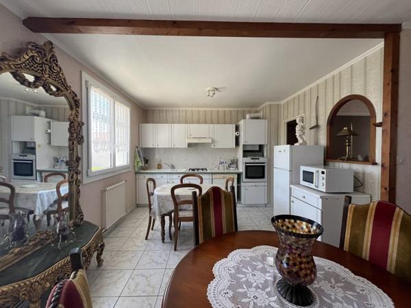 Maison à vendre 232 170 € Aiffres 5 p 110 m² DPE D