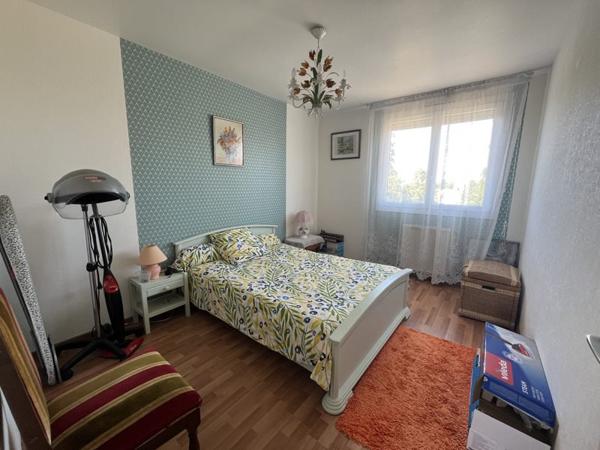 Maison à vendre 232 170 € Aiffres 5 p 110 m² DPE D