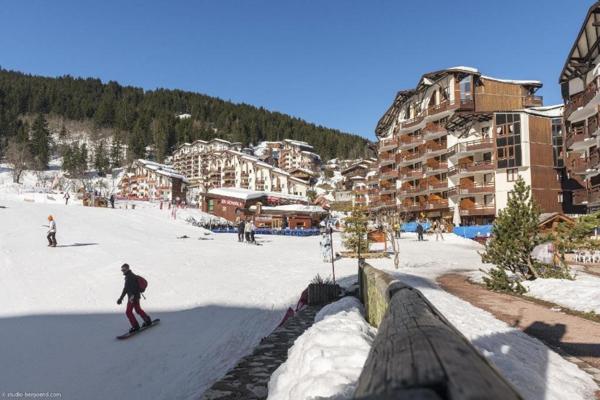 INVESTISSEMENT LOCATIF – Courchevel – Résidence de tourisme Le Britania - 4,26 % de rentabilité