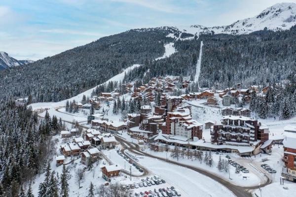 INVESTISSEMENT LOCATIF – Courchevel – Résidence de tourisme Le Britania - 4,26 % de rentabilité