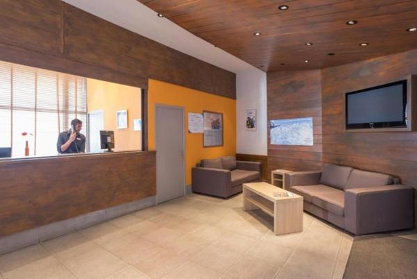 INVESTISSEMENT LOCATIF – Courchevel – Résidence de tourisme Le Britania - 4,26 % de rentabilité