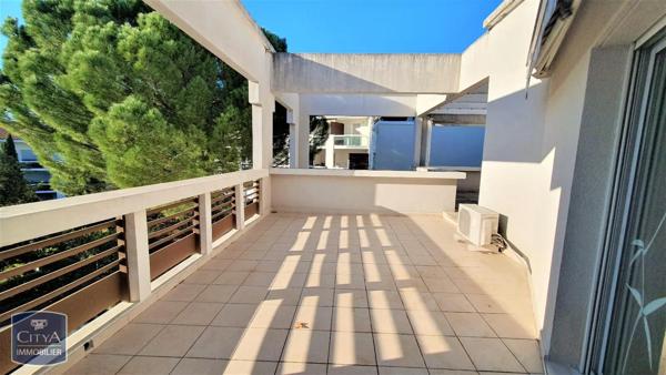 Appartement à louer 2 pièces 56.95m²