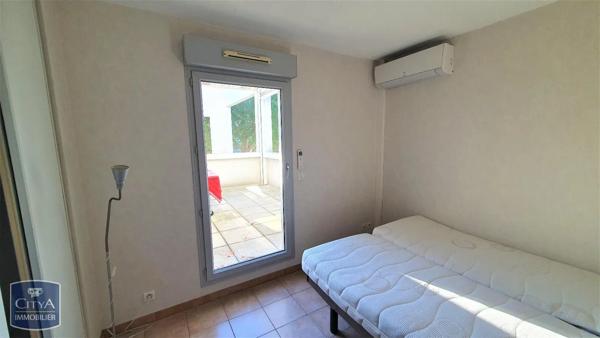 Appartement à louer 2 pièces 56.95m²