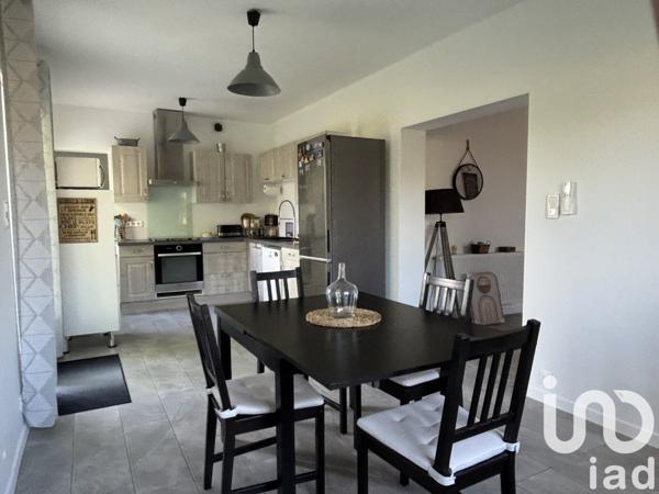 Maison à vendre 6 pièces 122 m² Carignan-de-Bordeaux