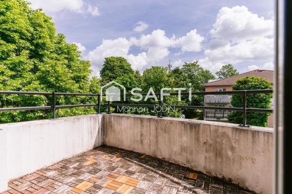Appartement F2 avec balcon, cave et parking