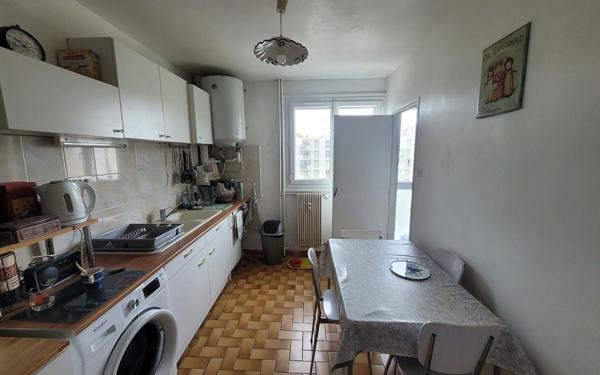 Appartement à vendre    3 pièces • 74 m2 Avignon