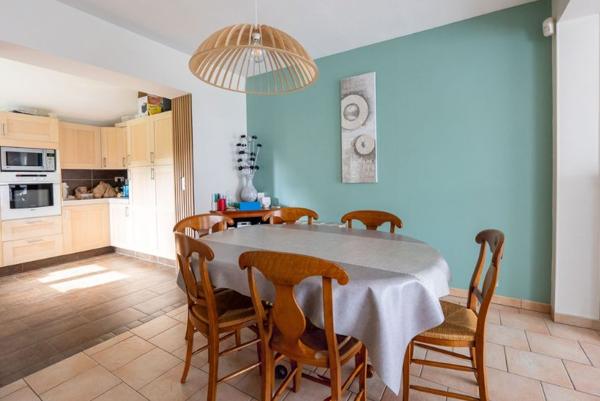 Maison semi-individuelle proche metro Lomme Bourg