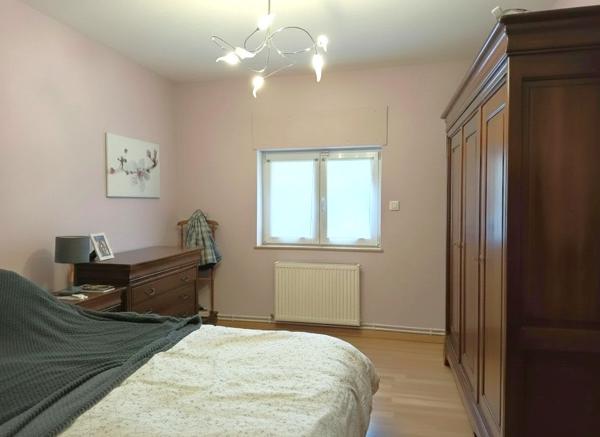 Maison semi-individuelle proche metro Lomme Bourg
