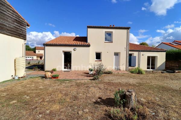 Maison 7 pièces 4 chambres 145 m² à Saint-Julien-de-Concelles
