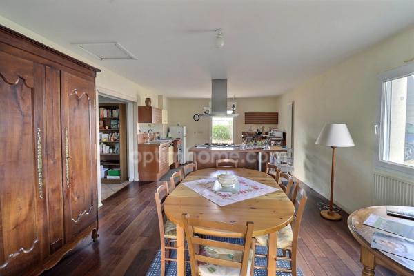 Maison 7 pièces 4 chambres 145 m² à Saint-Julien-de-Concelles