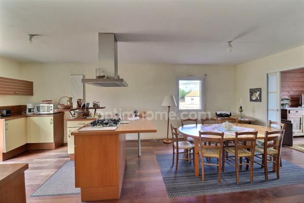 Maison 7 pièces 4 chambres 145 m² à Saint-Julien-de-Concelles