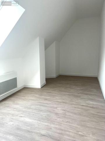 Appartement rénové à louer à Hondschoote dans le Nord (59122), ref : H01718