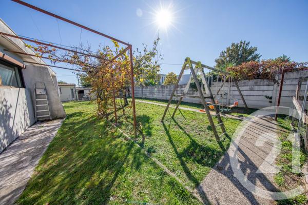 Maison à vendre  4 pièces - 74,96 m2 ST MEDARD EN JALLES - 33