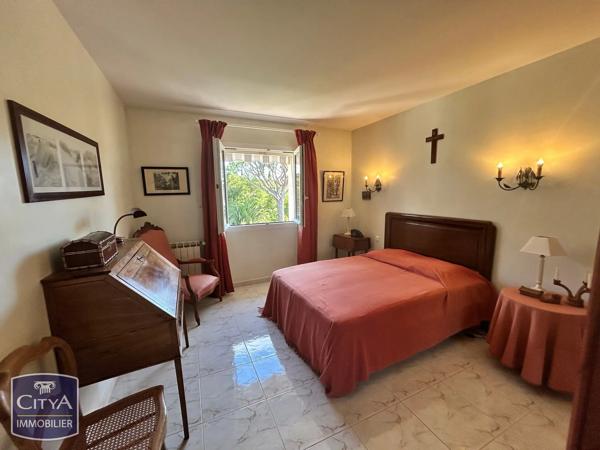 Maison à vendre 6 pièces 125m² Saint-Raphaël (83700)