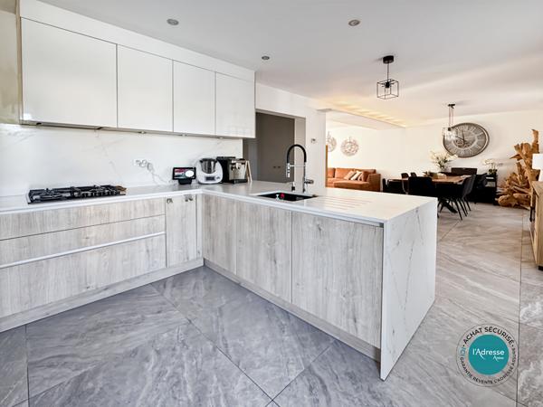Maison Mennecy 7 pièce(s) 171 m2