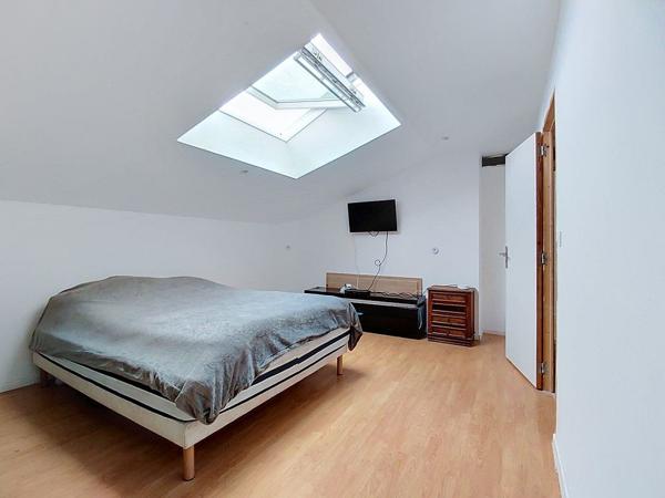Maison
         7 pièces
        - 185 m² 232 500 € *