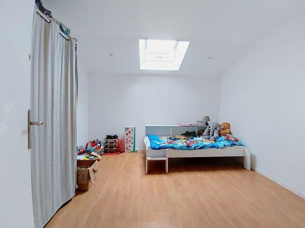 Maison
         7 pièces
        - 185 m² 232 500 € *