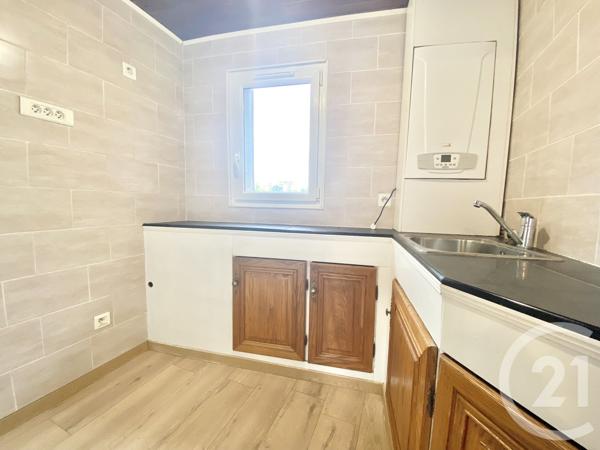 Immeuble à vendre  118 m 2   LIMOGES  - 87