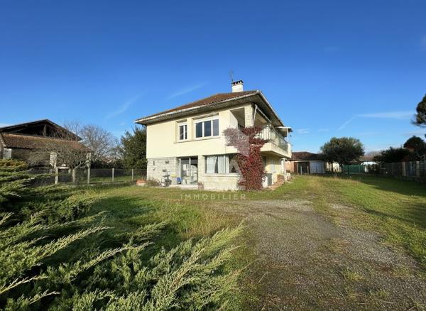 Maison à vendre à Vic-en-Bigorre - 165m² avec jardin et garage - Hautes-Pyrénées (65)