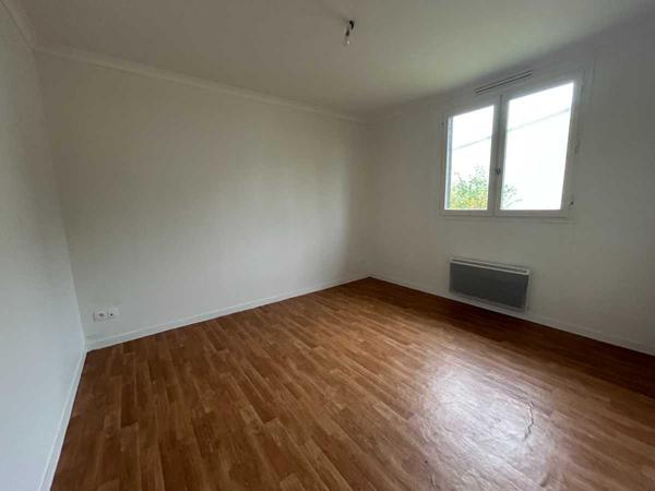 Location / Local Commercial