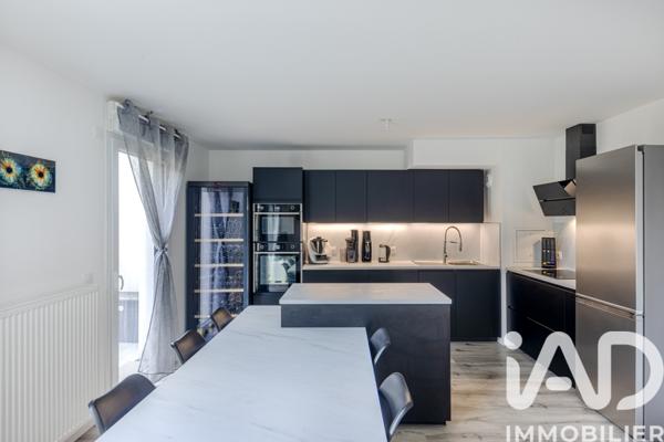 Appartement à vendre 4 pièces 90 m² Poissy