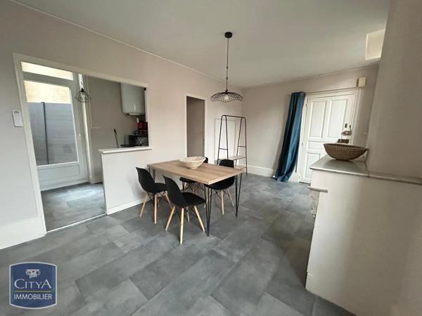 Appartement à louer 3 pièces 54.65m² Montélimar (26200)