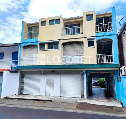 Achat local commercial La Trinité - 5 pièce(s) - 242 m² - 358 000 €