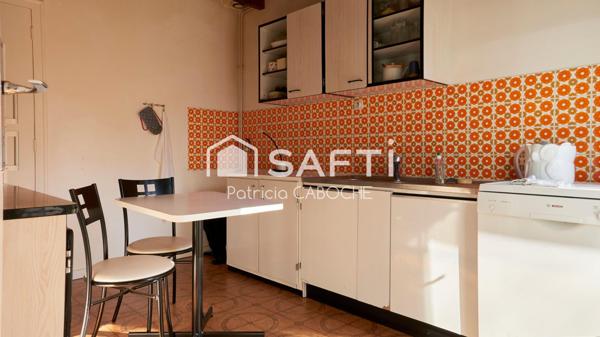 Maison  d'architecte de 180 m2 au calme sans vis-à-vis proche tram