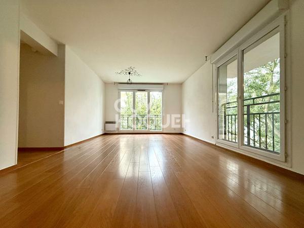 Appartement Villeneuve La Garenne 2 pièce(s) 50.87 m2