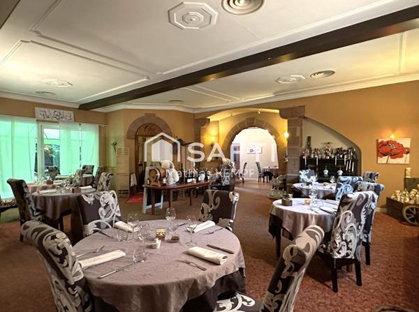 Ensemble immobilier divisible de 677m² - 13 ares