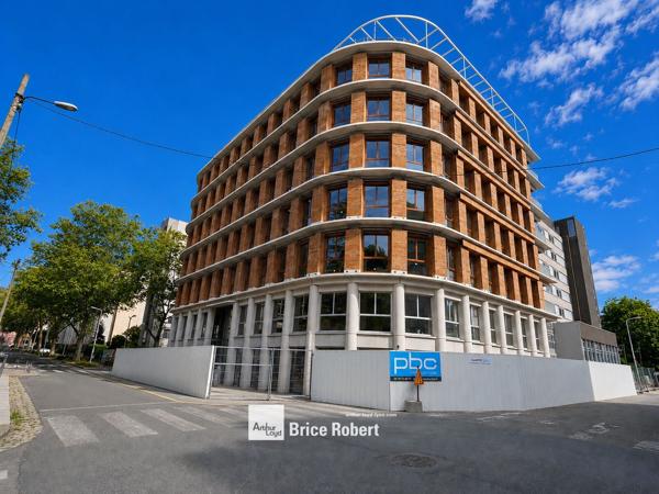 Bureaux à louer Lyon 6ème terrasses privatives au cœur de Part-Dieu