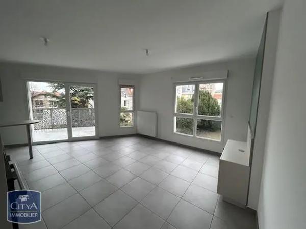 Appartement à louer 2 pièces 47.96m²