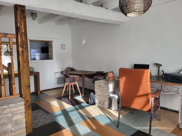 Maison à vendre 4 pièces SAINT JOUIN DE MARNES (79) Terrain 318 m²