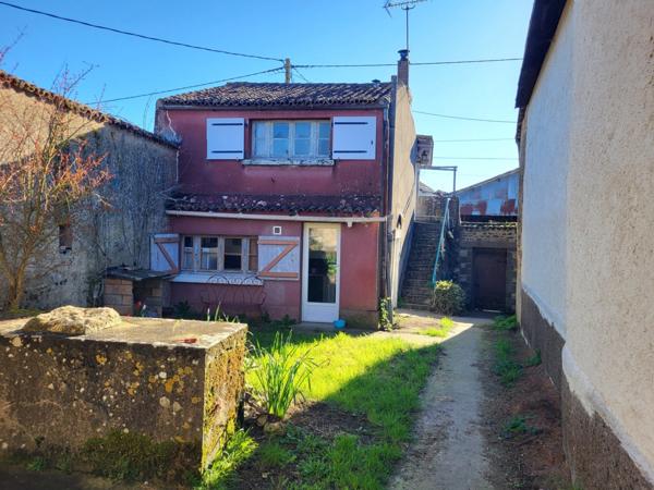 Maison à vendre 4 pièces SAINT JOUIN DE MARNES (79) Terrain 318 m²