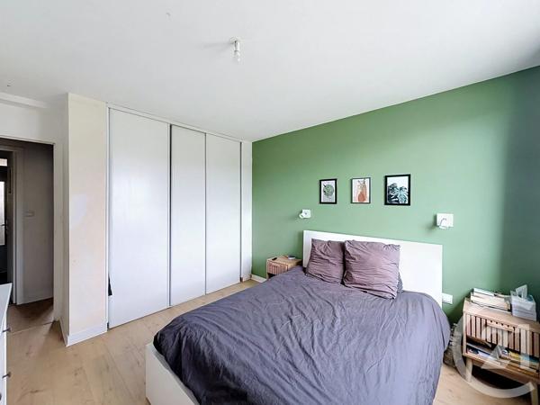 Appartement T3 à vendre  3 pièces - 66,79 m 2   RENNES  - 35