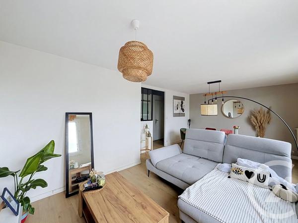 Appartement T3 à vendre  3 pièces - 66,79 m 2   RENNES  - 35