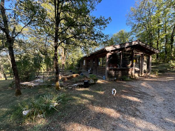 Maison Cajarc 4 pièce(s) 100 m2 + dépendances - 1,4ha Cajarc