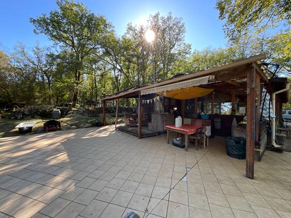 Maison Cajarc 4 pièce(s) 100 m2 + dépendances - 1,4ha Cajarc