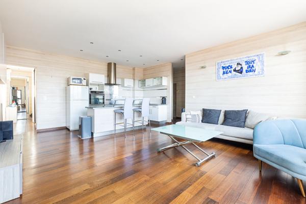 Appartement Courbevoie 2 pièce(s) 65 m2