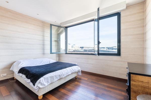 Appartement Courbevoie 2 pièce(s) 65 m2