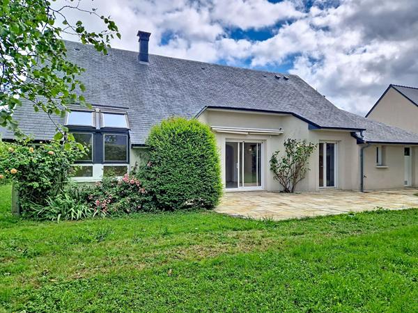 Maison Le Plessis Grammoire 7 pièce(s) 115m²