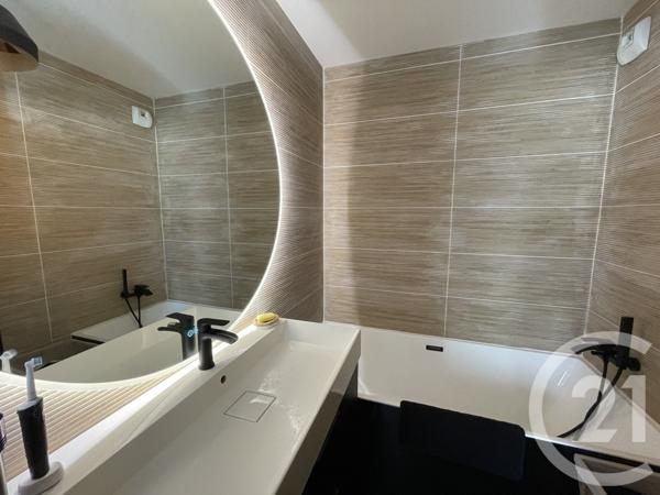 Appartement F4 à vendre  4 pièces - 74,90 m2 MARSEILLE - 13016